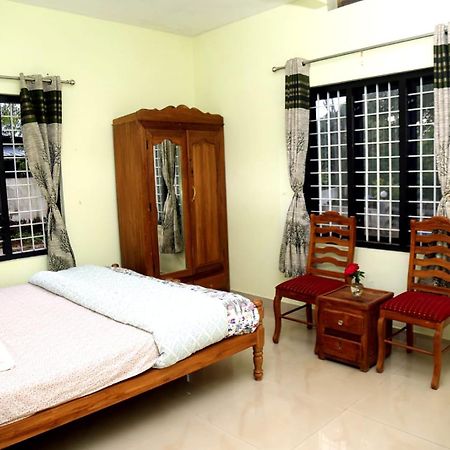 Colonia Munnar Homestay Eksteriør billede