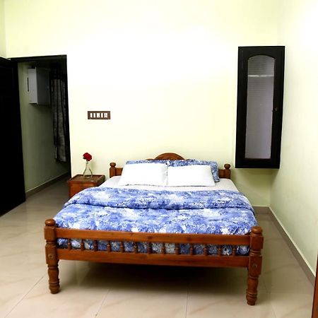 Colonia Munnar Homestay Eksteriør billede