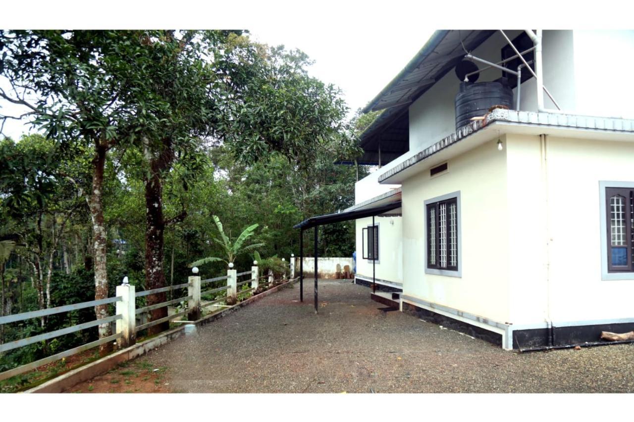 Colonia Munnar Homestay Eksteriør billede