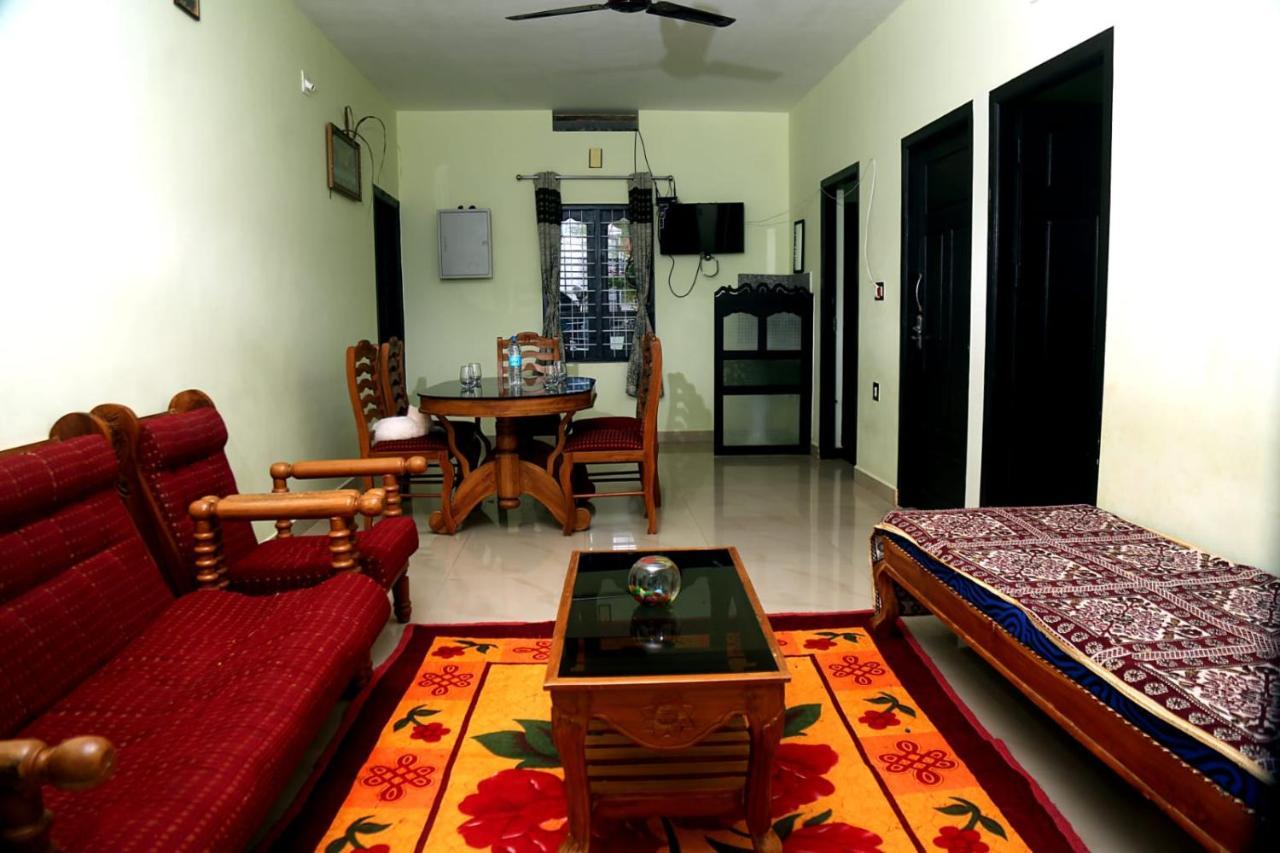 Colonia Munnar Homestay Eksteriør billede